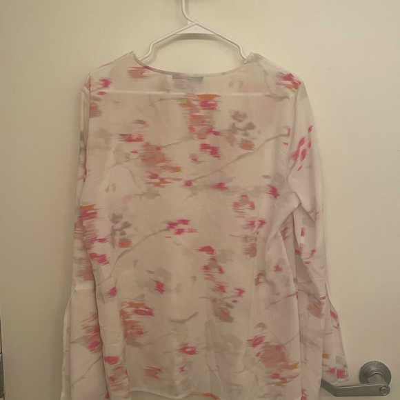 Banana Republic blouse - Picture 2 of 2